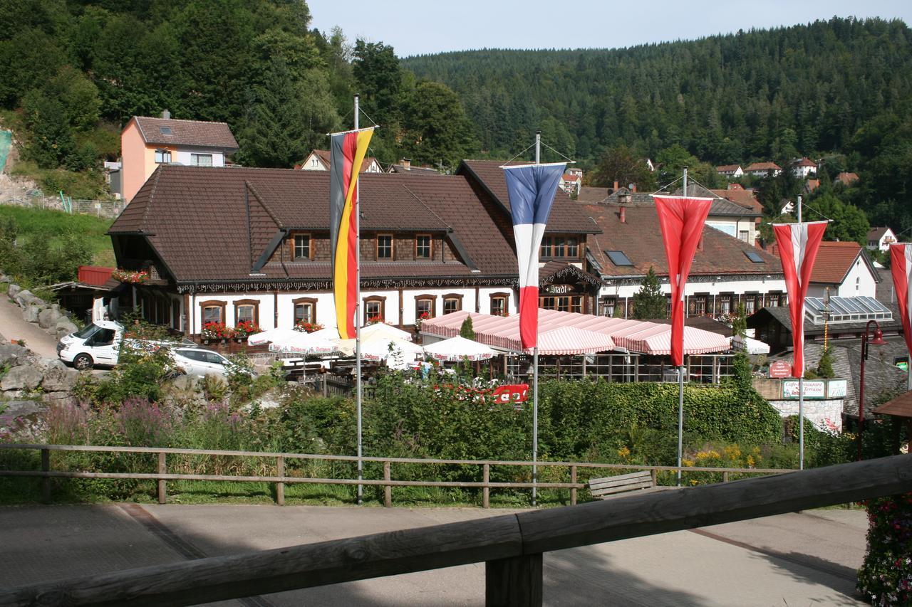 Gaestehaus Zur Lilie Triberg im Schwarzwald ภายนอก รูปภาพ